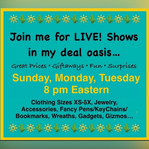 #2497 - TORRID Super Soft Sweetheart Cinch Lace Trim Tee Deep Black - Picture 12 of 12